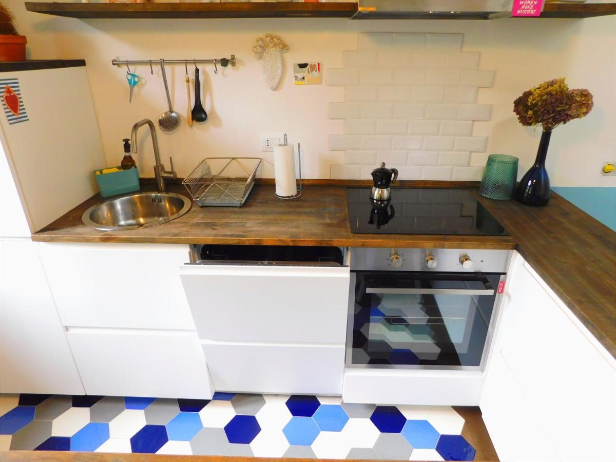 Bologna City Center Aldrovandi Flat מראה חיצוני תמונה