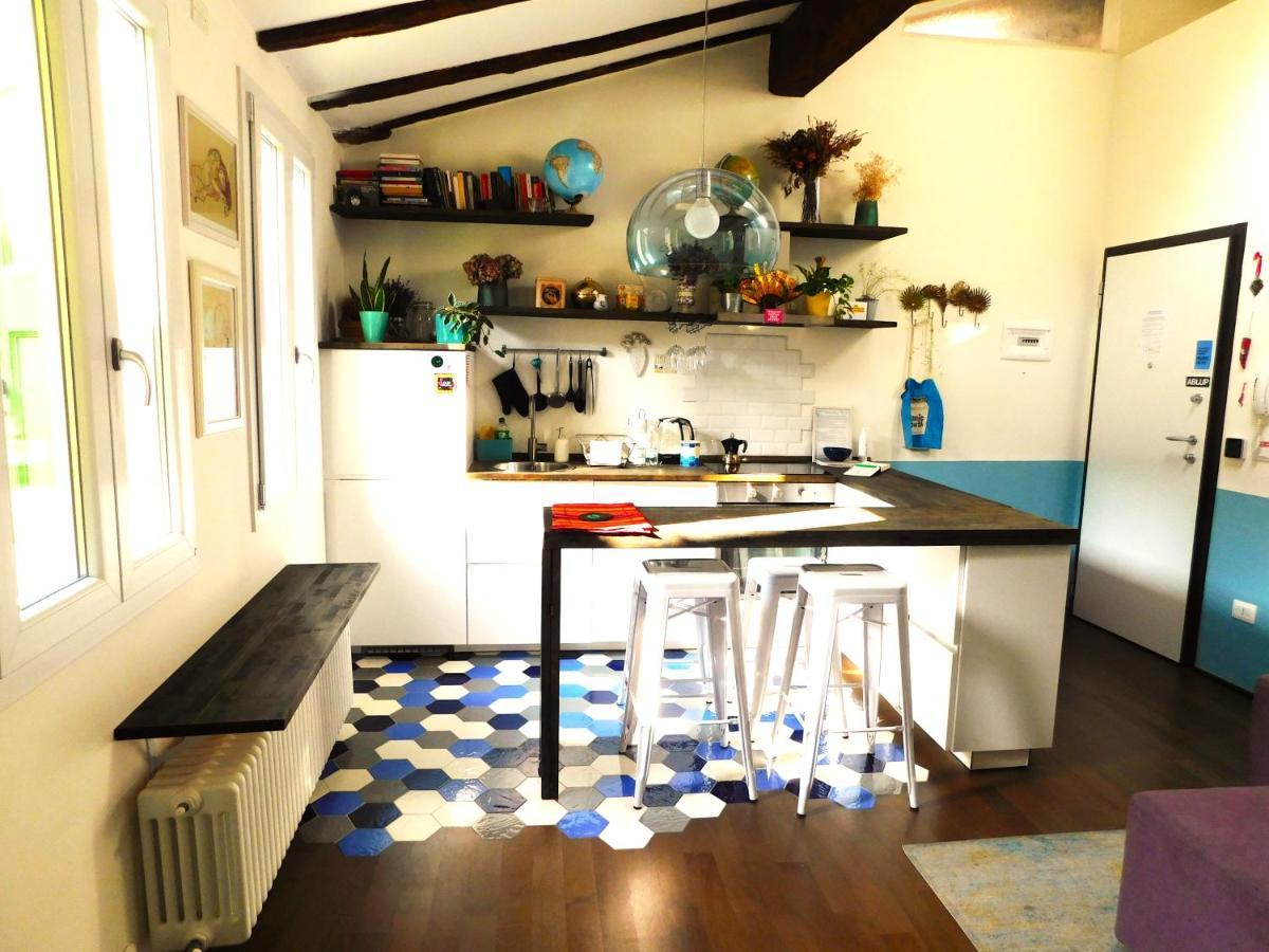 Bologna City Center Aldrovandi Flat מראה חיצוני תמונה