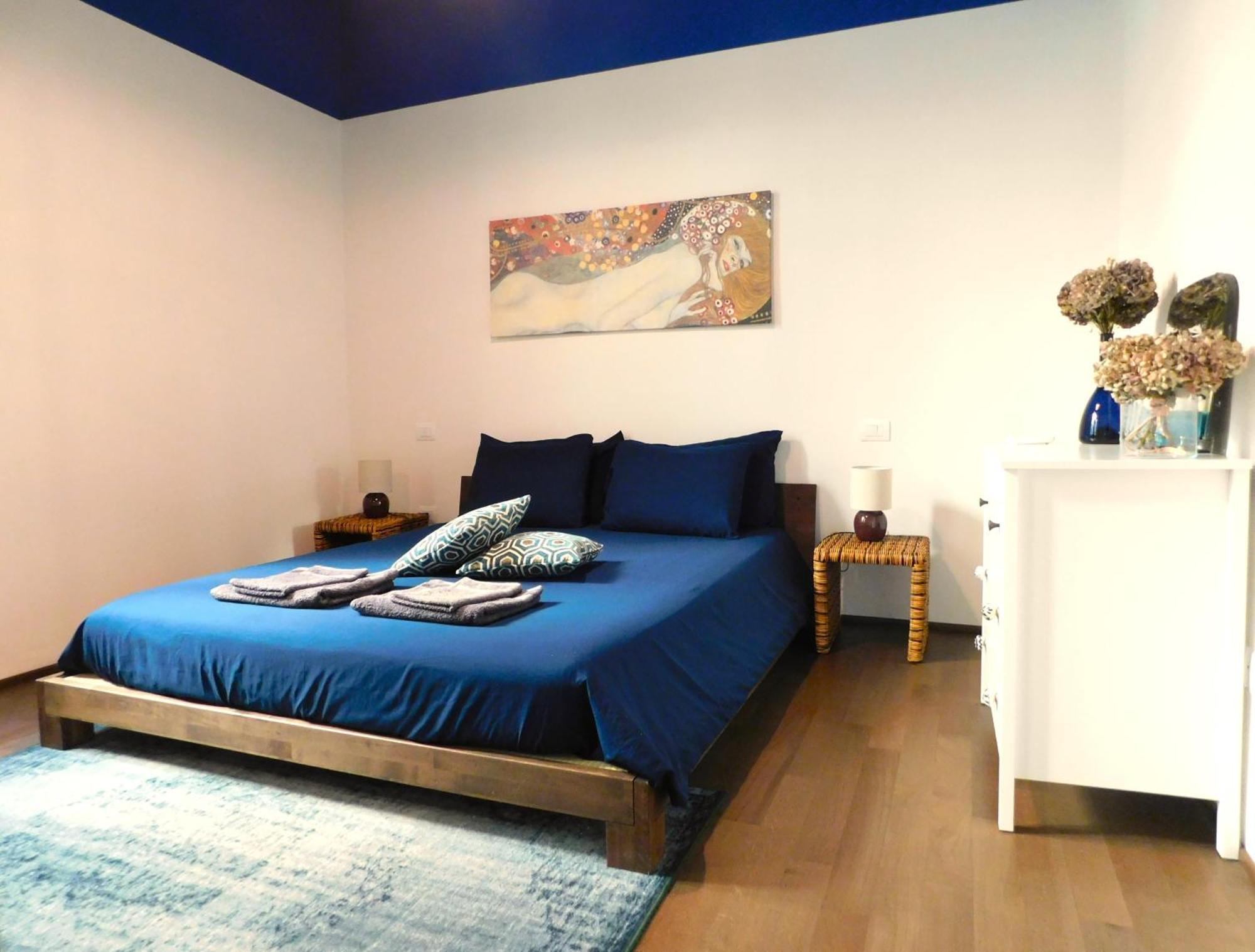 Bologna City Center Aldrovandi Flat מראה חיצוני תמונה